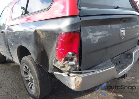 2015 Ram 1500 Tradesman z USA, uszkodzony, nr VIN 3C6JR7AT1FG652486